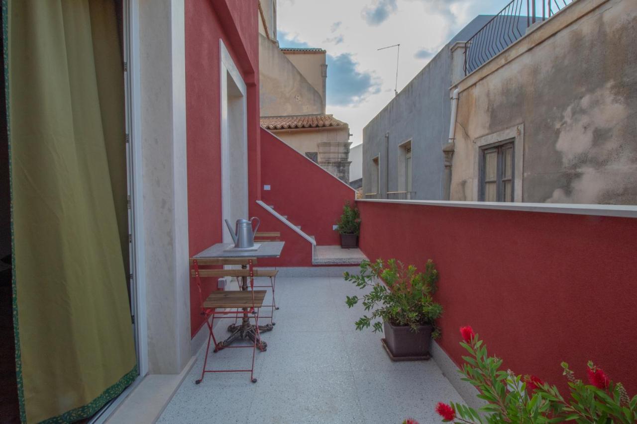 Maison Rouge Ortigia Syracuse Eksteriør billede